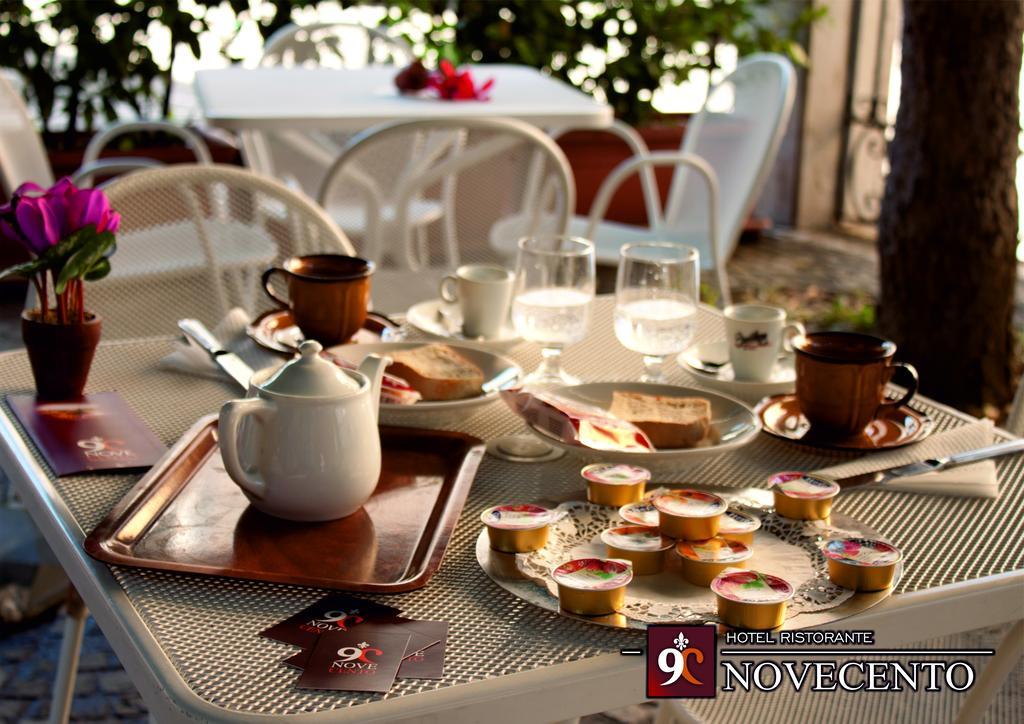 Hotel Ristorante Novecento Caserta Exterior foto